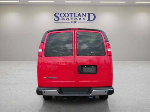 2024 Chevrolet Express LT 2500