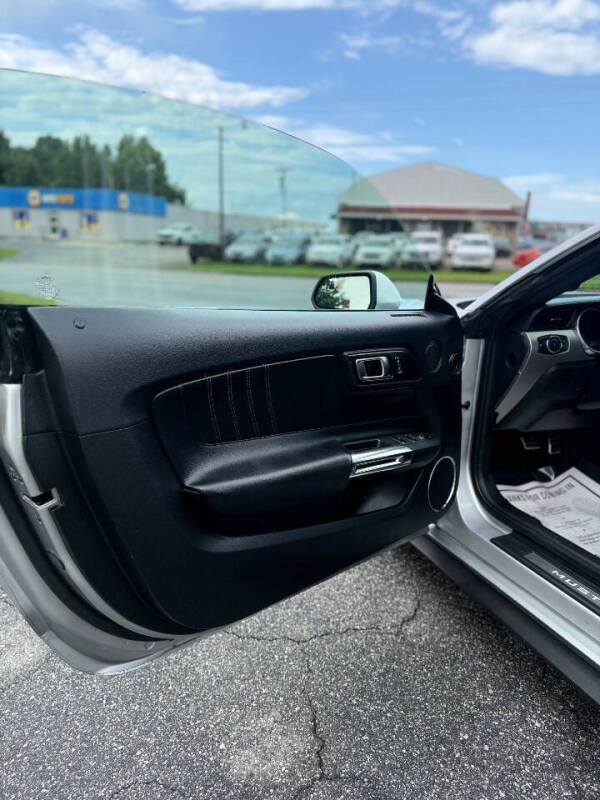 2019 Ford Mustang EcoBoost Premium