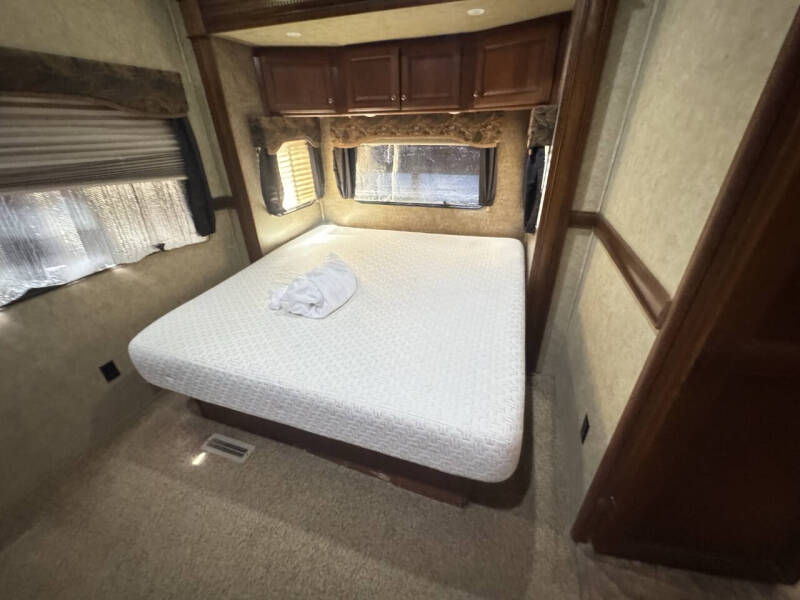 2012 Dutchmen Infinity