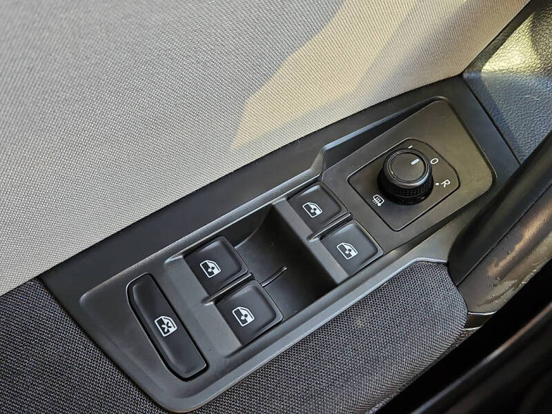 2019 Volkswagen Tiguan S