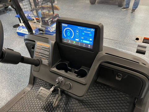 2026 E-Z-GO RXV 4