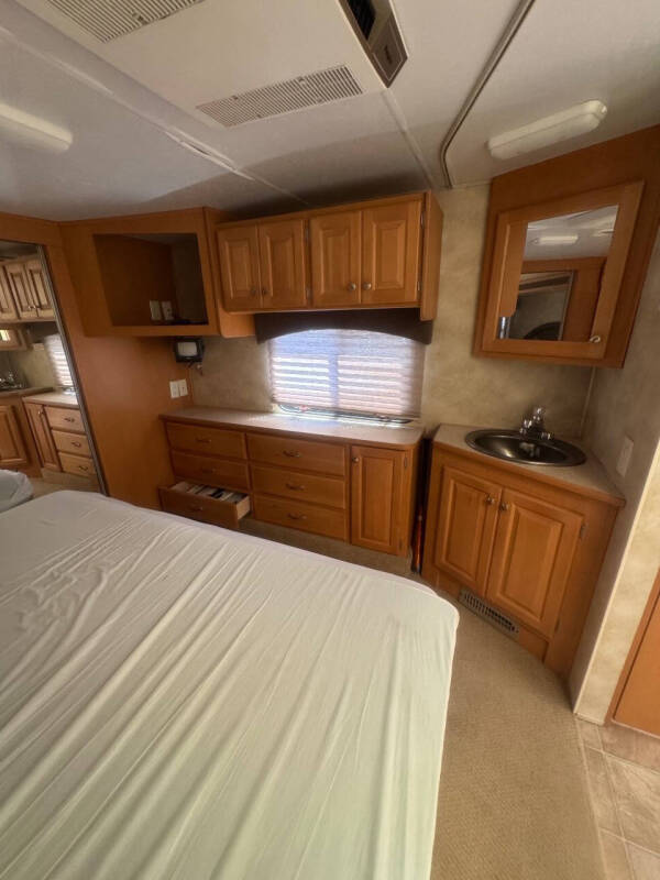 2007 Heartland 5th wheel