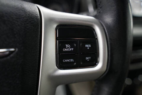 2012 Chrysler 200 Limited