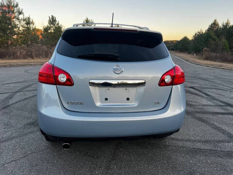 2011 Nissan Rogue SV