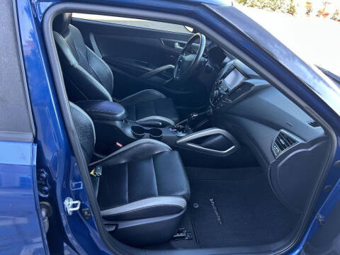 2017 Hyundai Veloster Turbo