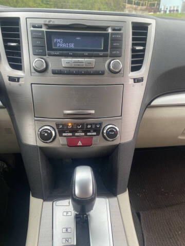 2013 Subaru Outback 2.5i Premium