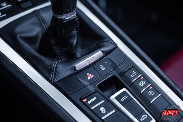 2021 Porsche 718 Boxster