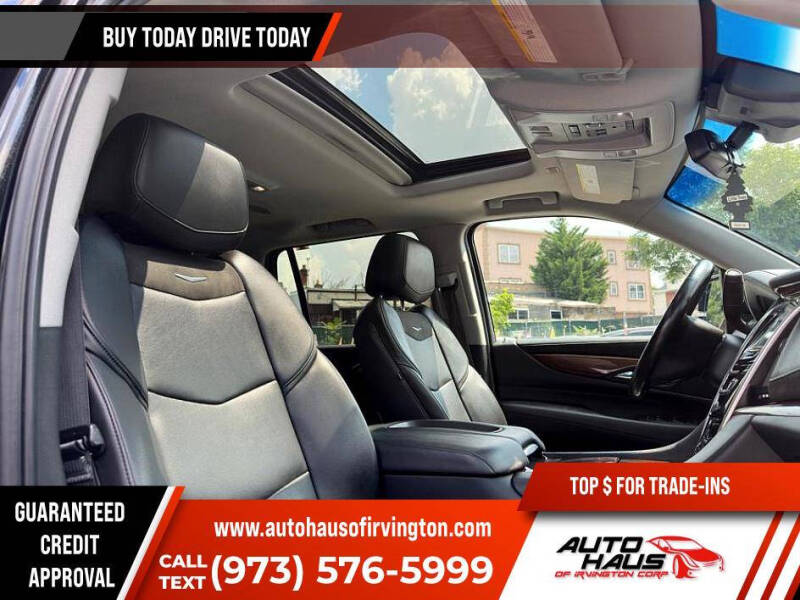 2019 Cadillac Escalade Luxury