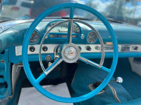 1956 Ford Thunderbird