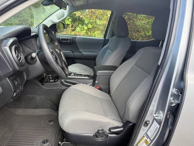 2022 Toyota Tacoma SR5 V6