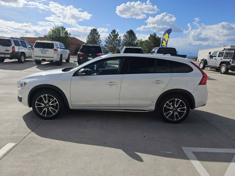 2018 Volvo V60 Cross Country T5 Premier
