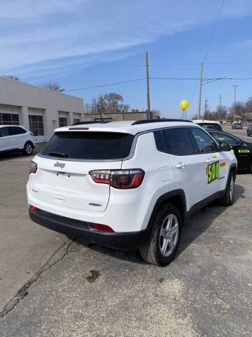 2023 Jeep Compass Latitude