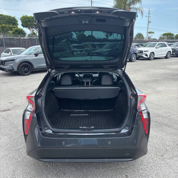 2017 Toyota Prius Four