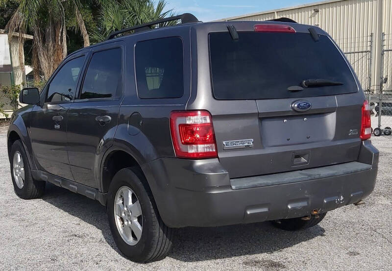 2011 Ford Escape XLT