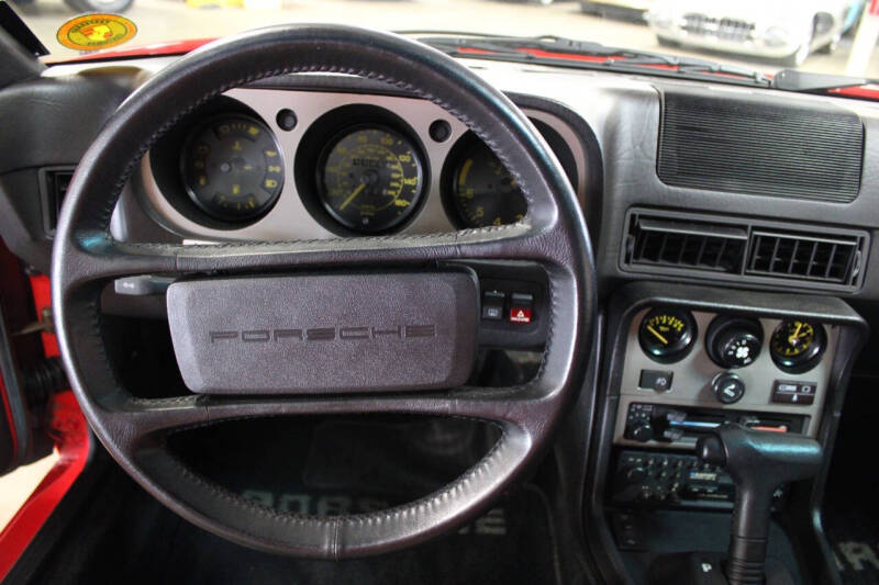 1984 Porsche 944