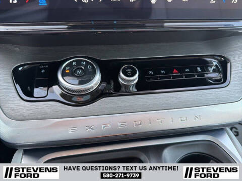 2025 Ford Expedition MAX Platinum