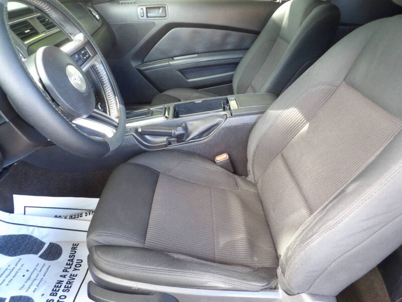 2013 Ford Mustang V6