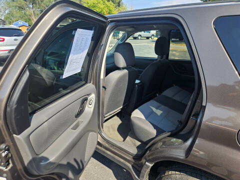 2007 Ford Escape XLS