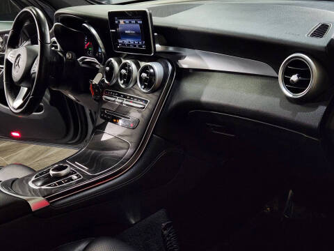 2018 Mercedes-Benz GLC GLC 300 4MATIC