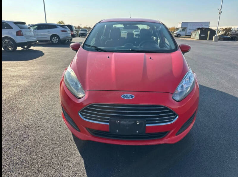 Used 2014 Ford Fiesta SE with VIN 3FADP4BJ9EM113949 for sale in Elmhurst, IL