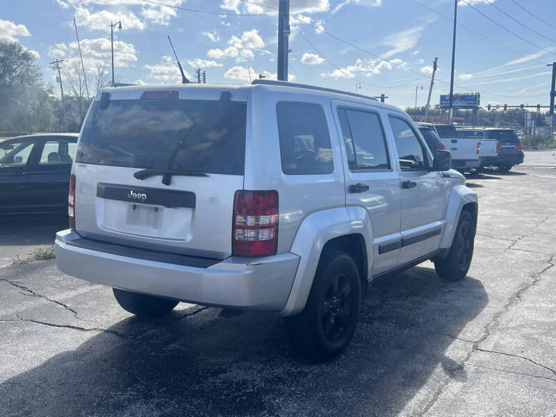 2011 Jeep Liberty Sport