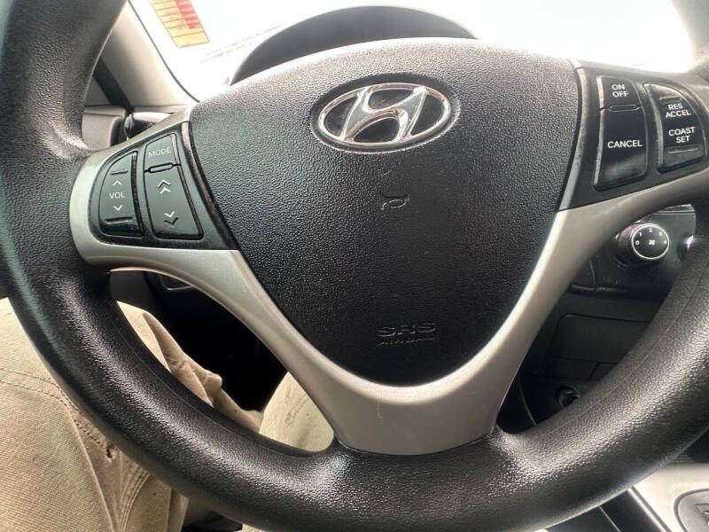 2012 Hyundai Elantra Touring GLS