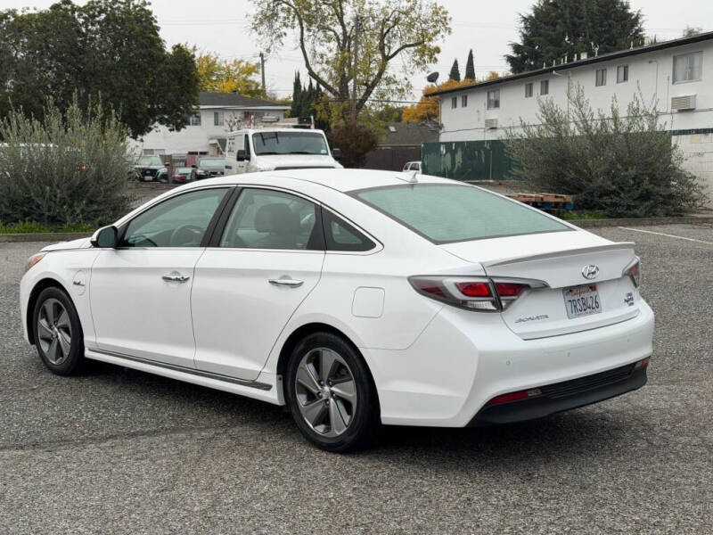 2016 Hyundai Sonata Plug-in Hybrid