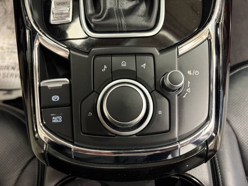 2022 Mazda CX-9 Touring Plus