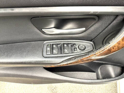 2014 BMW 3 Series 328i