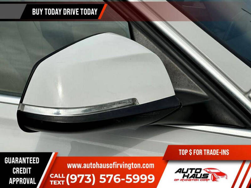 2018 BMW 3 Series 330i xDrive