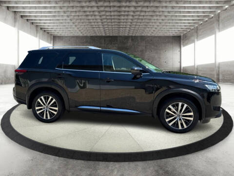 2022 Nissan Pathfinder Platinum