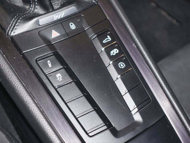 2019 Porsche 911 Carrera GTS