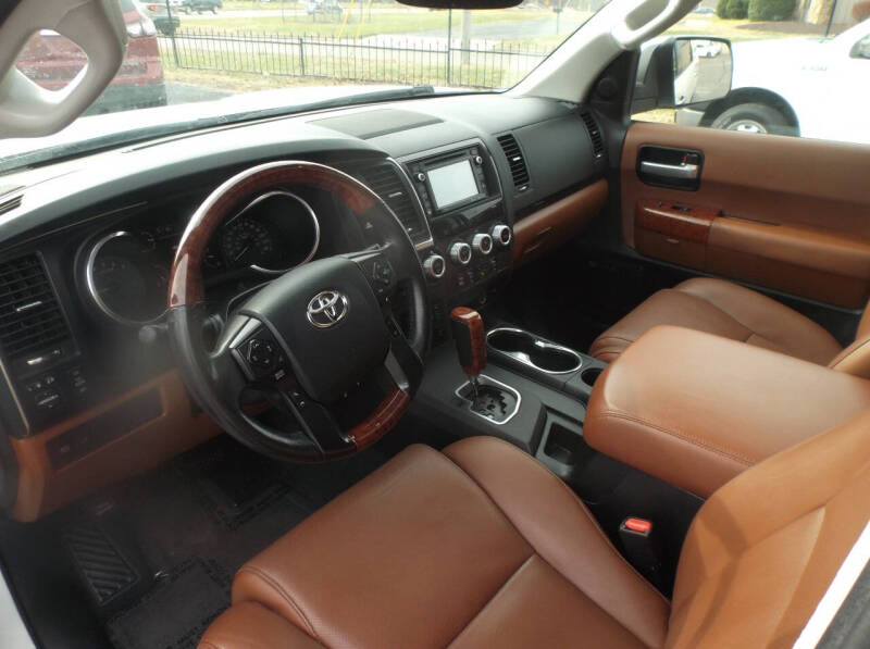 2019 Toyota Sequoia Platinum