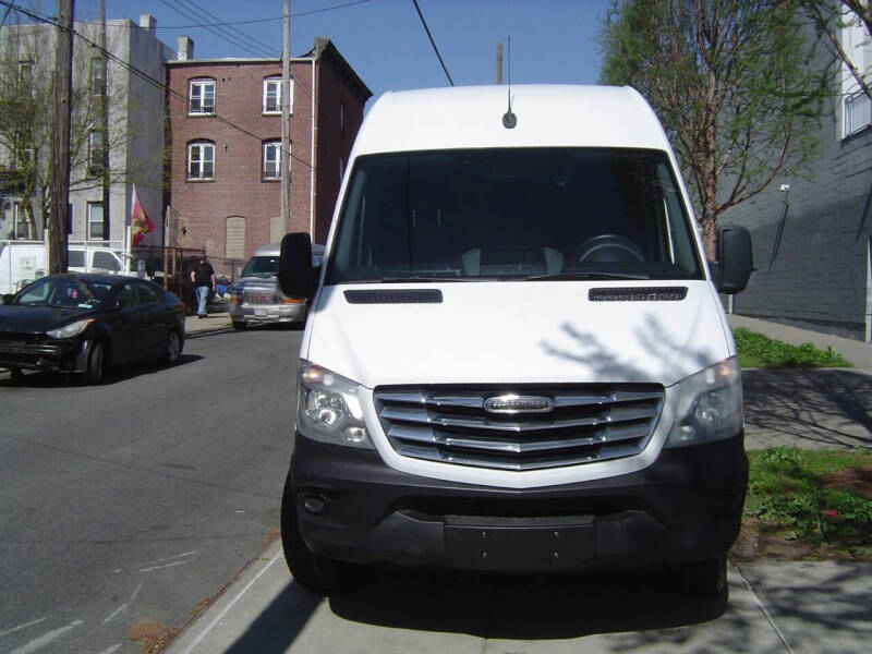 Used 2018 Mercedes-Benz Sprinter WORKER Cargo Van Base with VIN WD3PE7CD8JP614319 for sale in Staten Island, NY