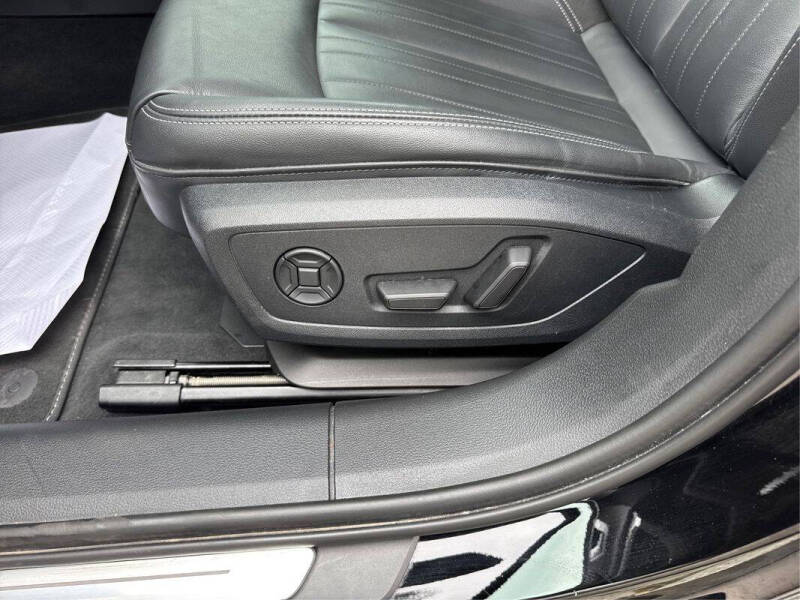 2024 Audi A6 quattro Premium Plus 55 TFSI