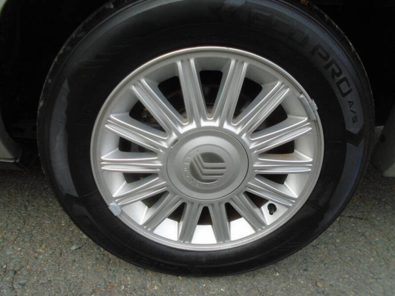 2010 Mercury Grand Marquis LS