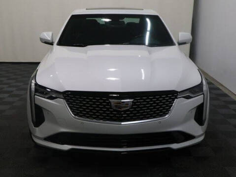 2023 Cadillac CT4 Premium Luxury