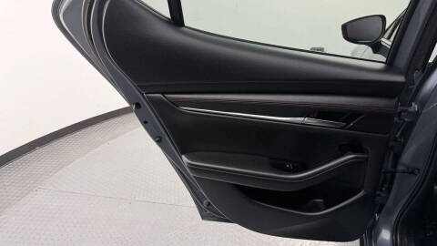 2023 Mazda Mazda3 Hatchback 2.5 S Carbon Edition