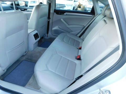 2015 Volkswagen Passat