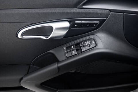 2025 Porsche 718 Cayman