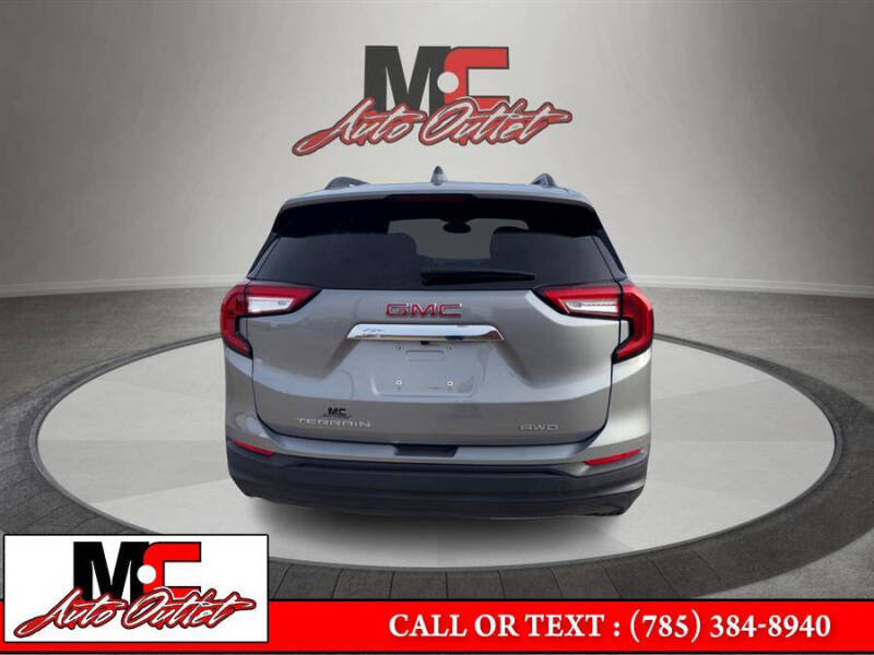 2023 GMC Terrain SLE