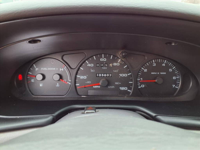 2002 Ford Taurus SES Deluxe