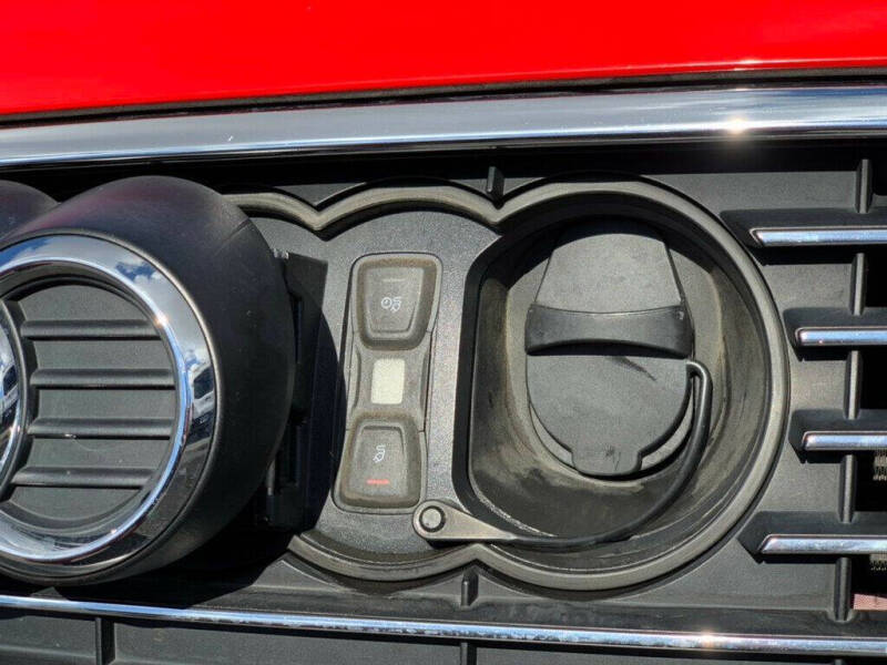 2016 Audi A3 Sportback e-tron 1.4T Premium Plus