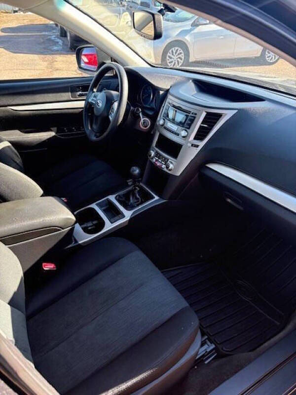 2013 Subaru Outback 2.5i