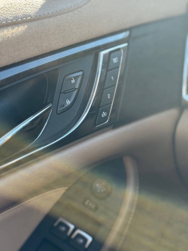 2014 Cadillac CTS 2.0T Luxury Collection