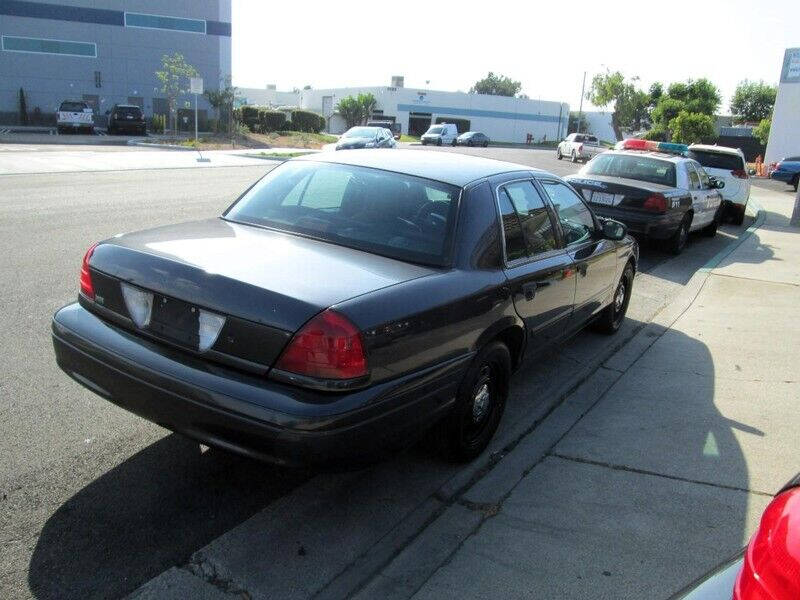 2011 Ford Crown Victoria