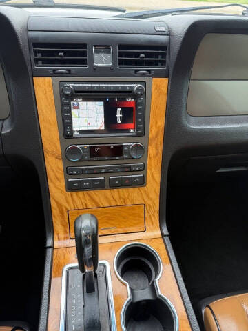 2012 Lincoln Navigator L