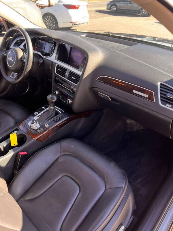 2016 Audi A4 2.0T quattro Premium Plus