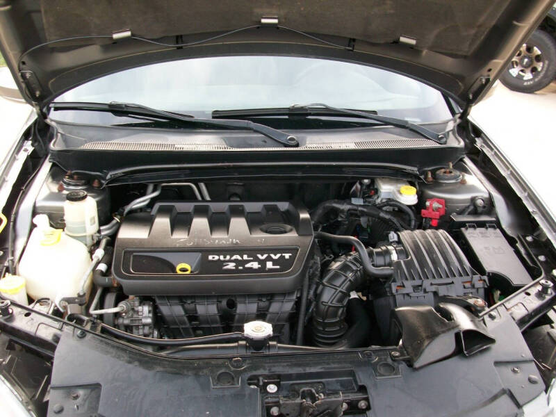 2013 Chrysler 200 Touring