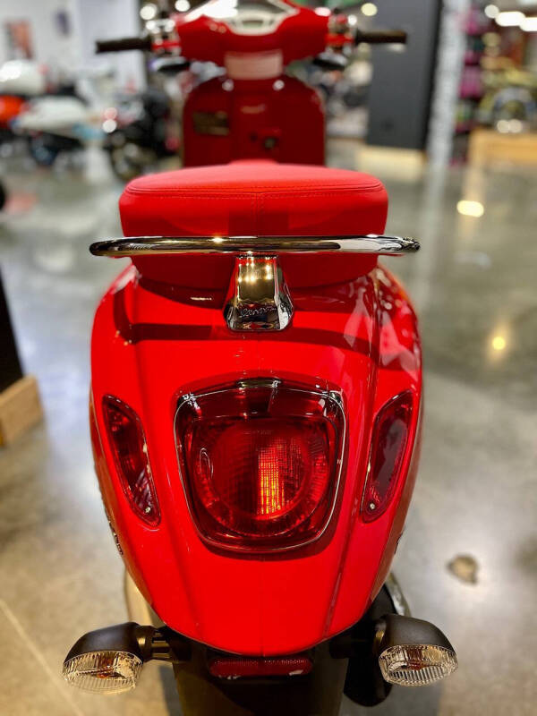 2024 Vespa Primavera 150 S